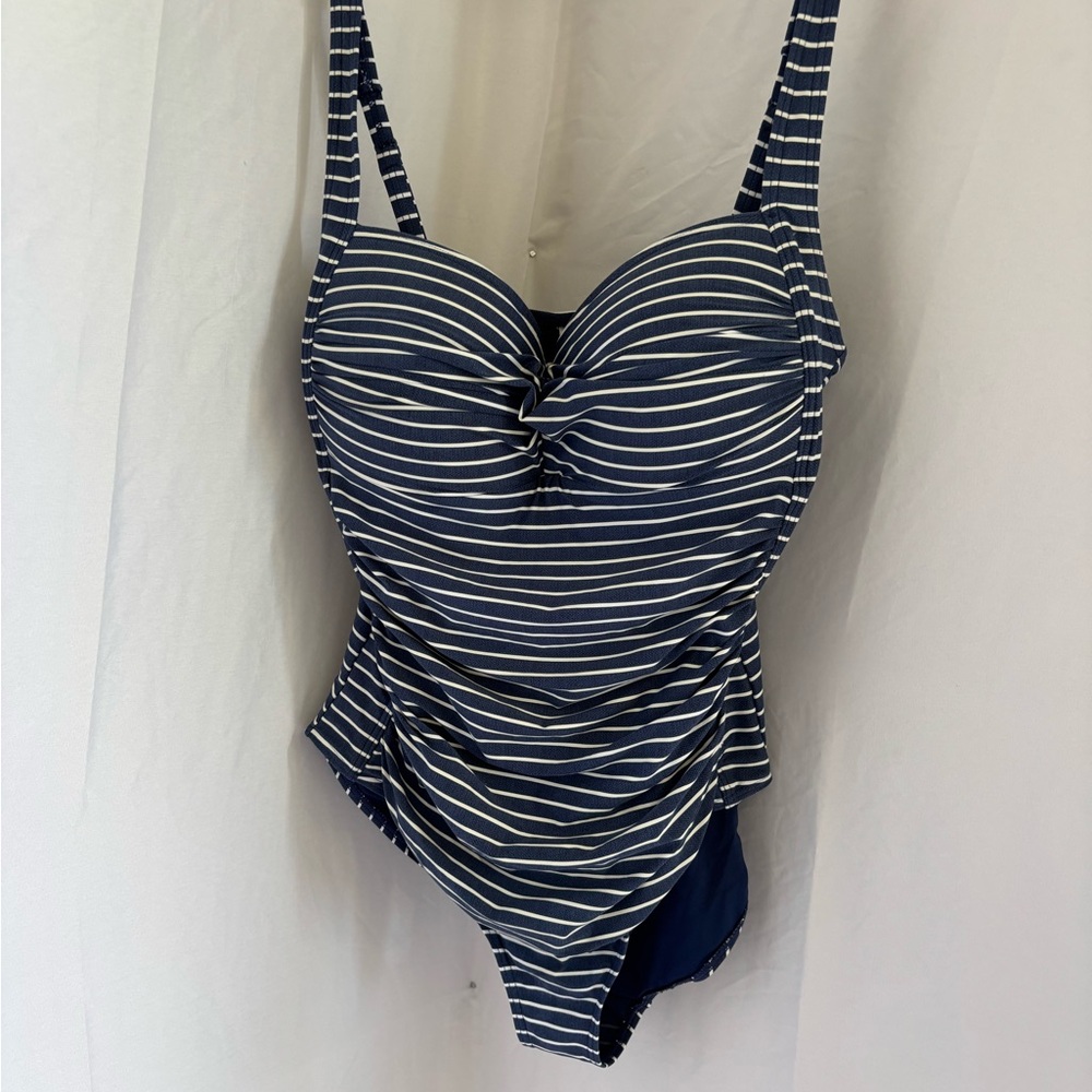 NipTuck Navy Striped One Piece Swimsuit Women’s Size 12 Body Contouring